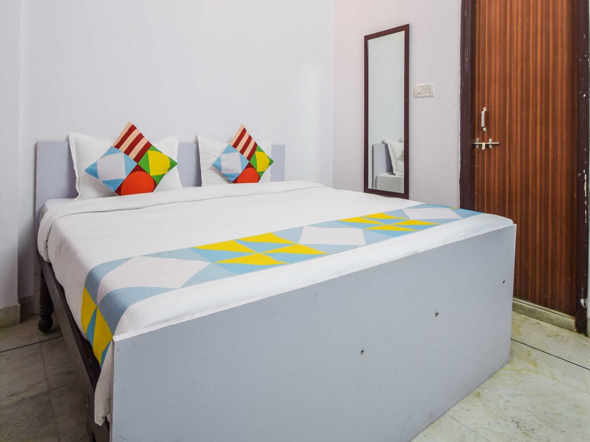 Oyo 22469 Home Heritage Stay City Palace Udaipur Esterno foto